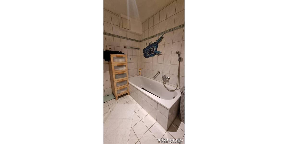 Etagenwohnung Sulzfeld - 3 Zimmer, 64 m&sup2;, 670&euro; | Angebot:26305710