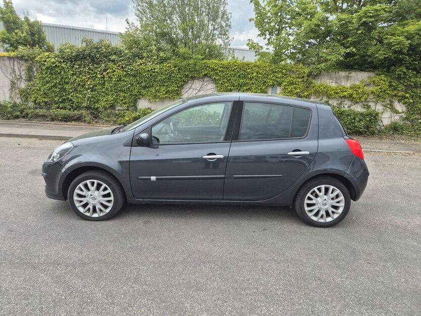 Clio