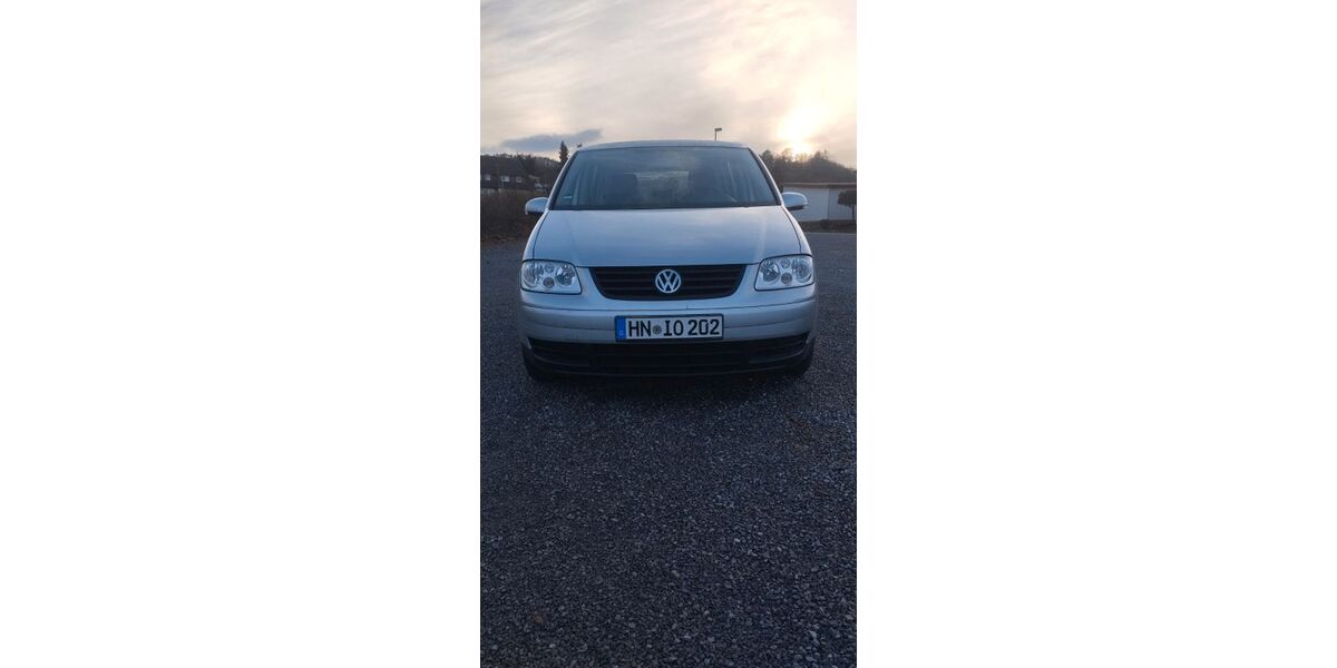 VW Touran 76.000 km 7.800 &euro; Beilstein 71717