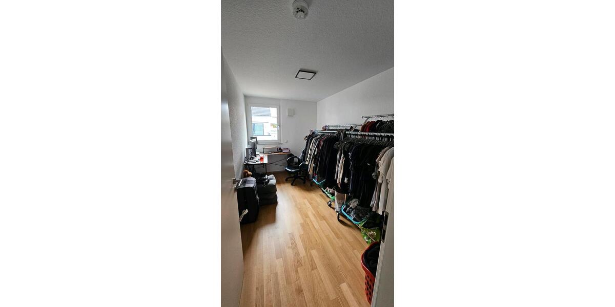 Etagenwohnung Sachsenheim - 3 Zimmer, 77 m&sup2;, 390.000&euro; | Angebot:24980138