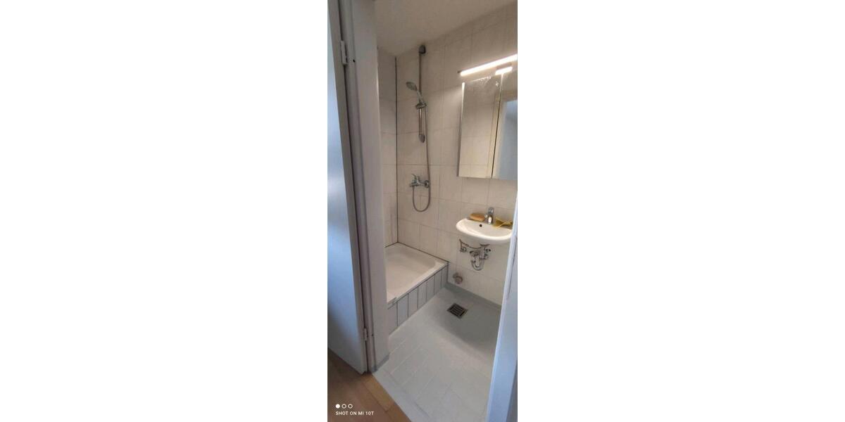 Etagenwohnung Sachsenheim - 2 Zimmer, 44 m&sup2;, 136.000&euro; | Angebot:26867412