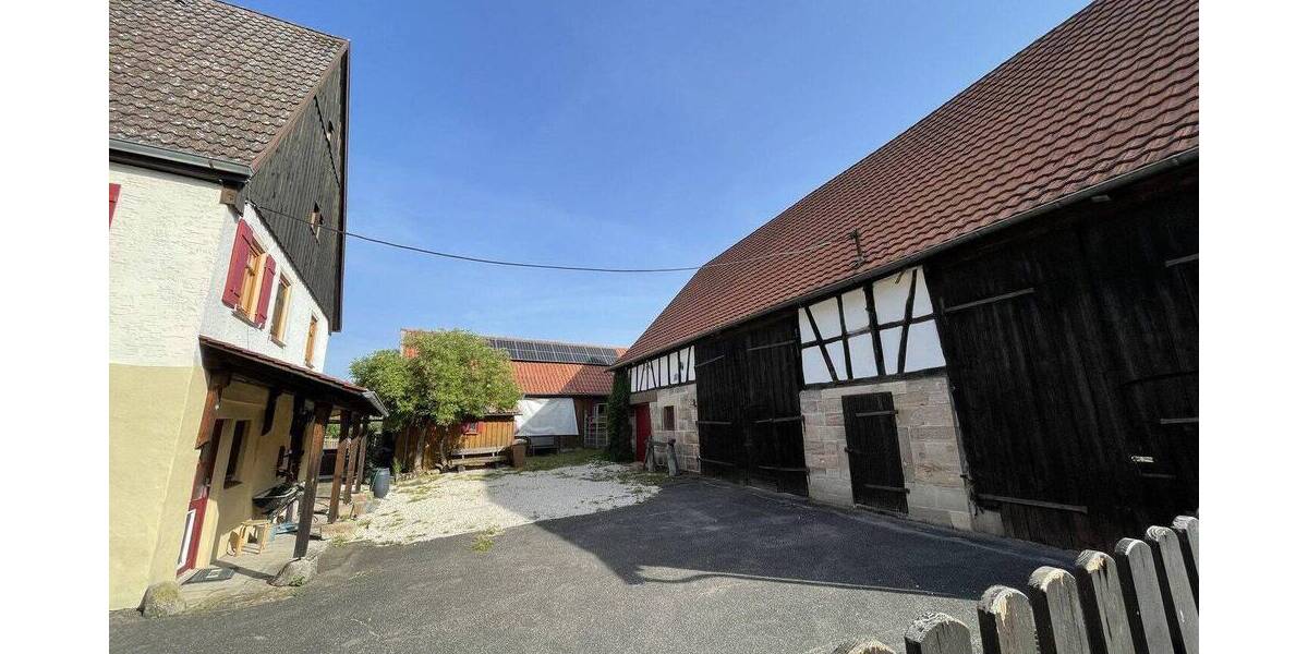 Bauernhaus, Landhaus Bretzfeld Geddelsbach - 8 Zimmer, 180 m&sup2;, 670.000&euro; | Angebot:26804254
