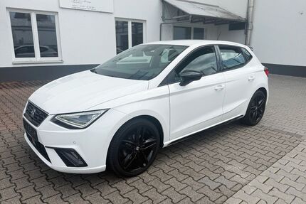 Seat Ibiza 25.400 km 21.499 € Heilbronn 74074