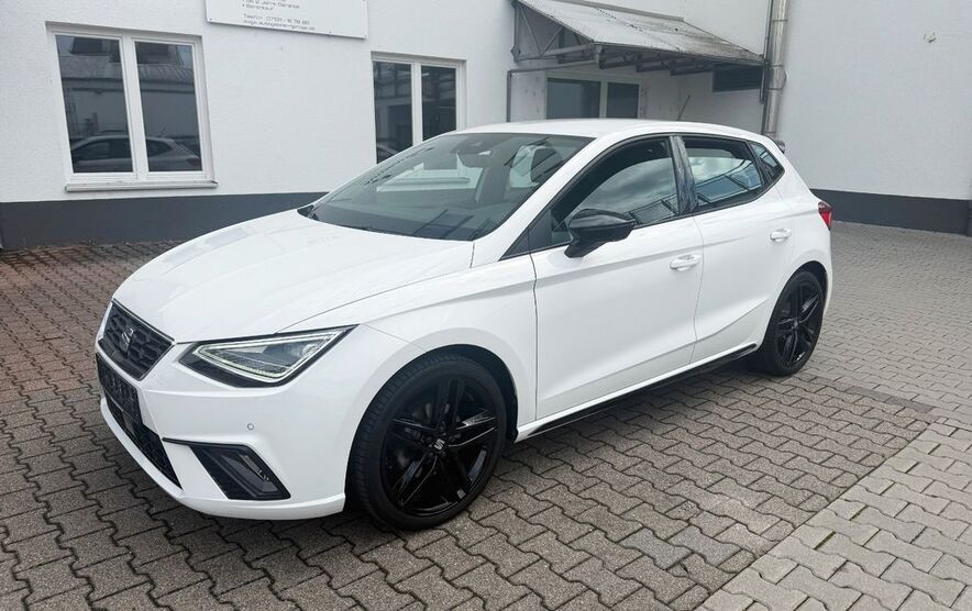 Seat Ibiza 25.400 km 21.499 € Heilbronn 74074