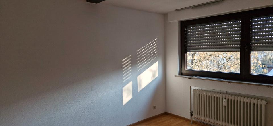 Etagenwohnung Ludwigsburg Eglosheim - 3 Zimmer, 104 m&sup2;, 360.000&euro; | Angebot:26927347