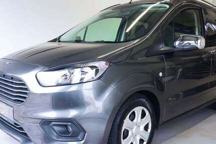 Ford Tourneo Courier 61.000 km 11.755 &euro; Talheim 74388