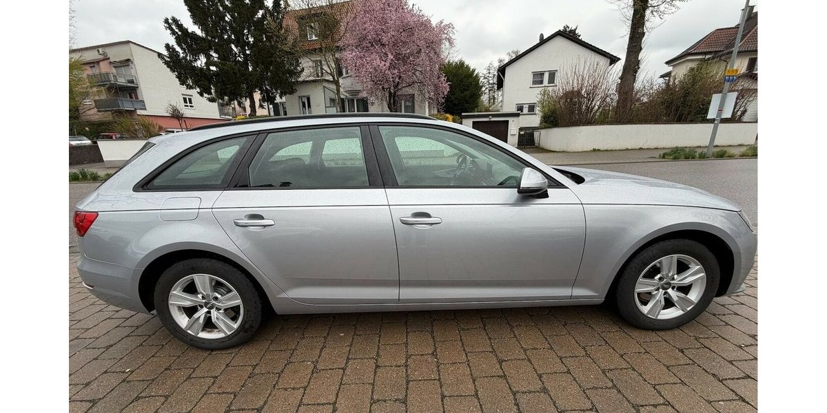 Audi A4 Avant 2.0 TDI S-Tronic Navi AHK 148.000 km 13.990 &euro; Neckarsulm 74172