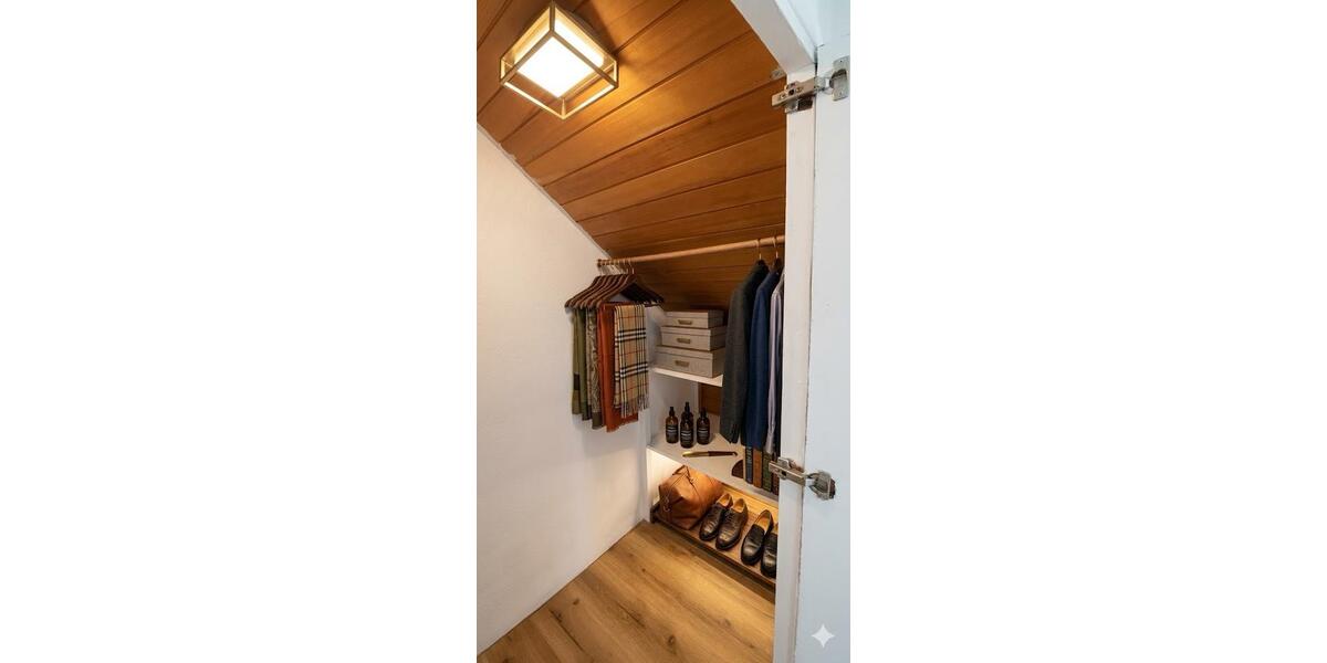 Dachgeschoßwohnung Heilbronn Horkheim - 2 Zimmer, 76 m&sup2;, 269.000&euro; | Angebot:26501499