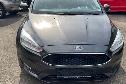 Ford Focus 124.000 km 6.600 &euro; Möglingen 71696