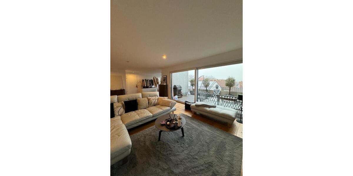 Einfamilienhaus Weinsberg - 3 Zimmer, 141 m&sup2;, 1.800&euro; | Angebot:24719605