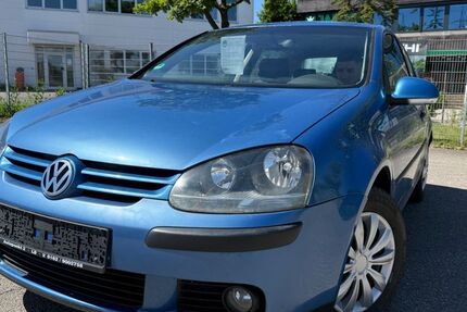 VW Golf 125.000 km 2.490 &euro; MÖGLINGEN 71696