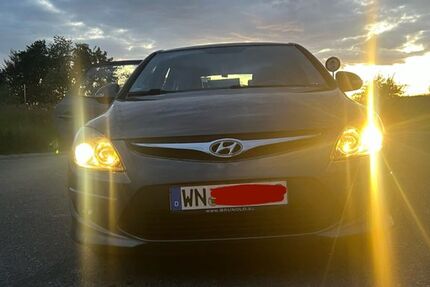 Hyundai i30 130.000 km 2.800 &euro; Backnang 71522