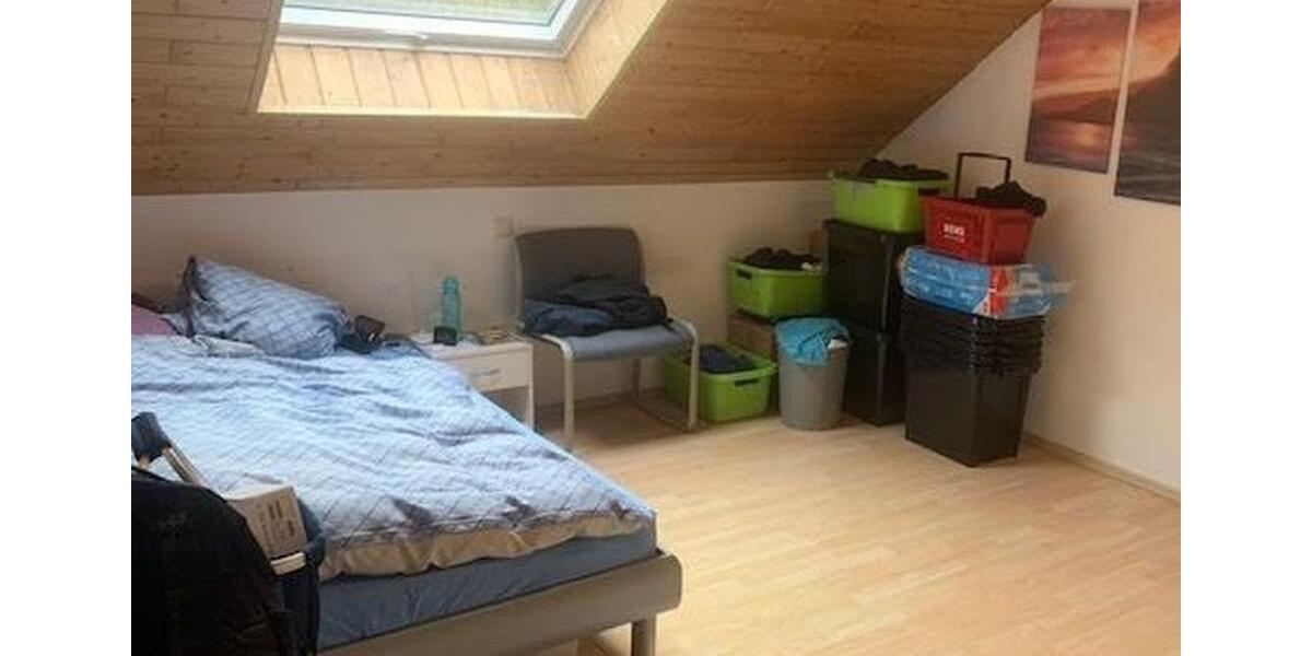 Dachgeschoßwohnung Neckarbischofsheim - 3 Zimmer, 70 m&sup2;, 159.900&euro; | Angebot:24964346