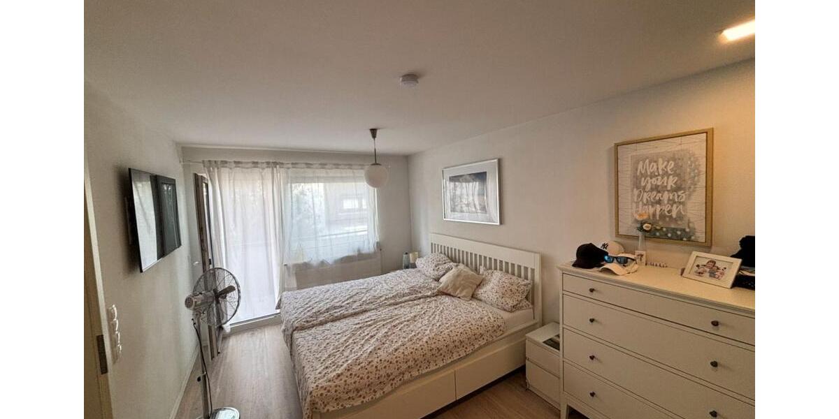 Doppelhaushälfte Freiberg am Neckar - 5.5 Zimmer, 181 m&sup2;, 695.000&euro; | Angebot:24705906