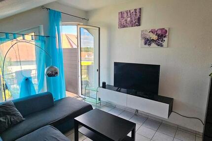 Einzimmerwohnung, Balko, möbliert, 2 min zur Autobahn und Bahnhof zimmer