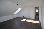 Dachgeschoßwohnung Oberstenfeld - 3.5 Zimmer, 72 m&sup2;, 225.000&euro; | Angebot:25376469
