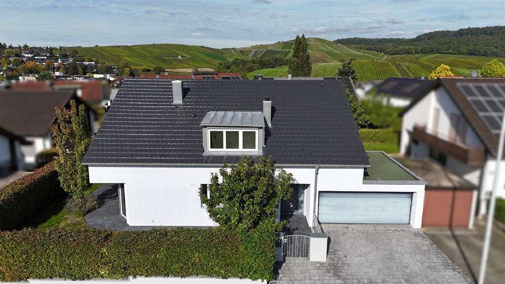 Einfamilienhaus Flein - 12 Zimmer, 306 m&sup2;, 1.249.000&euro; | Angebot:23500023