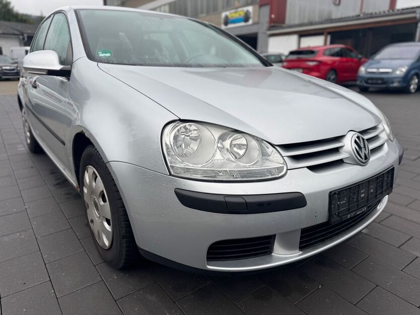 VW Golf 128.501 km 1.900 € Oppenweiler 71570