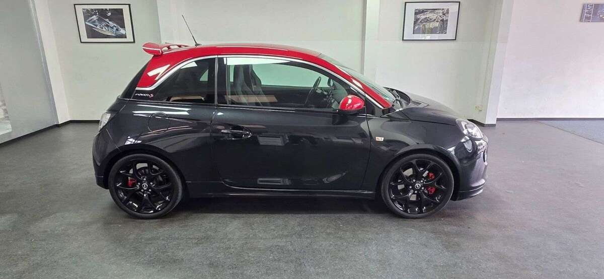 Opel Adam 110.000 km 8.900 € Asperg 71679