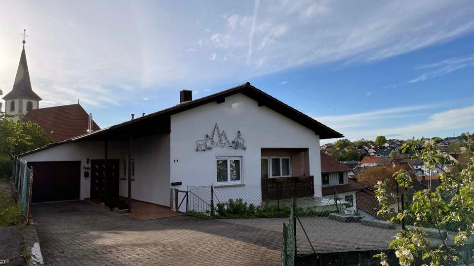 Einfamilienhaus Bad Rappenau - 8 Zimmer, 166 m&sup2;, 449.000&euro; | Angebot:24743842