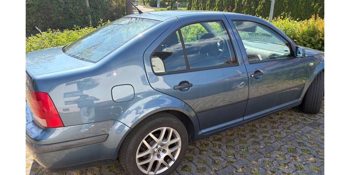 VW Bora 157.000 km 2.000 &euro; Obersulm 74182