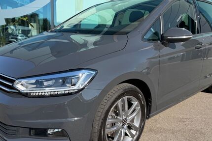 VW Touran 43.138 km 30.400 &euro; Neuenstadt 74196