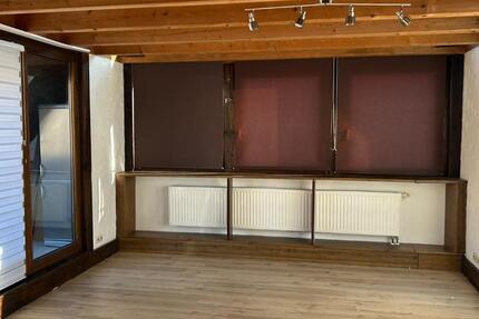 3-Zimmer-Dachgeschosswohnung mit 2 Balkonen in Markgröningen 3 zimmer