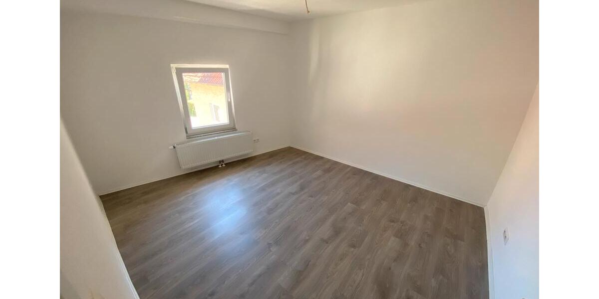 Etagenwohnung Wüstenrot - 4 Zimmer, 80 m&sup2;, 850&euro; | Angebot:25272104