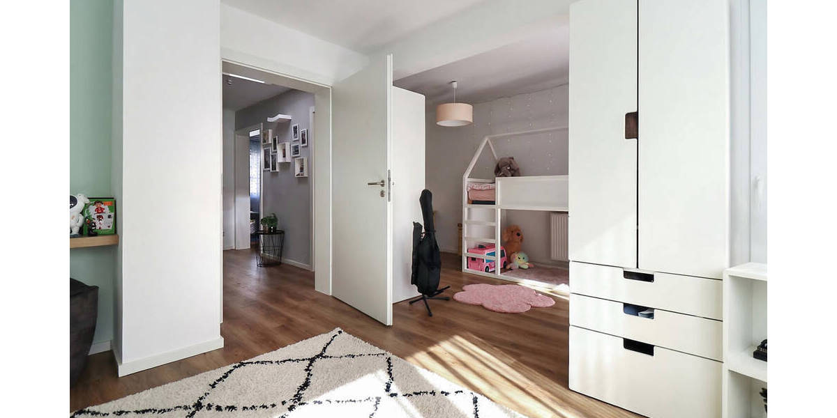 Reihenmittelhaus Asperg - 5 Zimmer, 120 m&sup2;, 559.000&euro; | Angebot:26345877