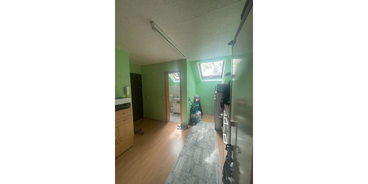Provisionsfrei* 5-Zimmer Wohnung in Marbach am Neckar - ohne Makler - zum Verkauf - Dachgeschoßwohnung Marbach am Neckar | Angebot:26803576