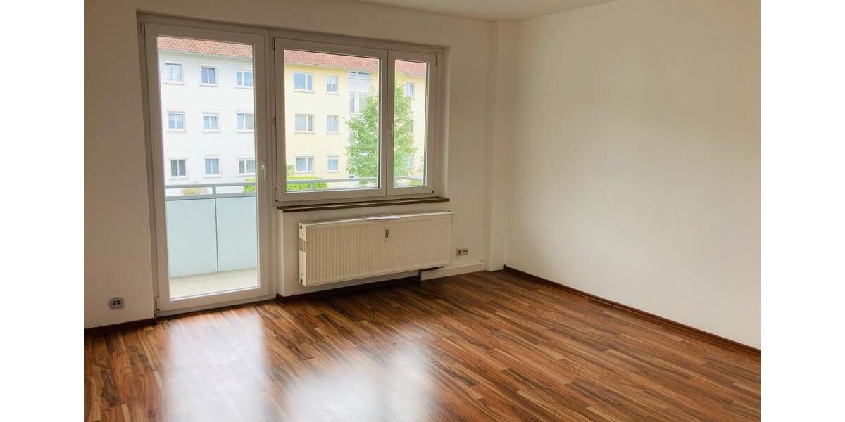 Etagenwohnung Backnang - 3 Zimmer, 70 m&sup2;, 880&euro; | Angebot:26600799