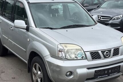 Nissan X-Trail 250.000 km 2.350 &euro; Gundelsheim 74831
