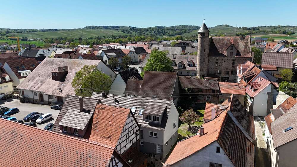 Einfamilienhaus Bönnigheim - 4 Zimmer, 111 m&sup2;, 299.000&euro; | Angebot:26671883