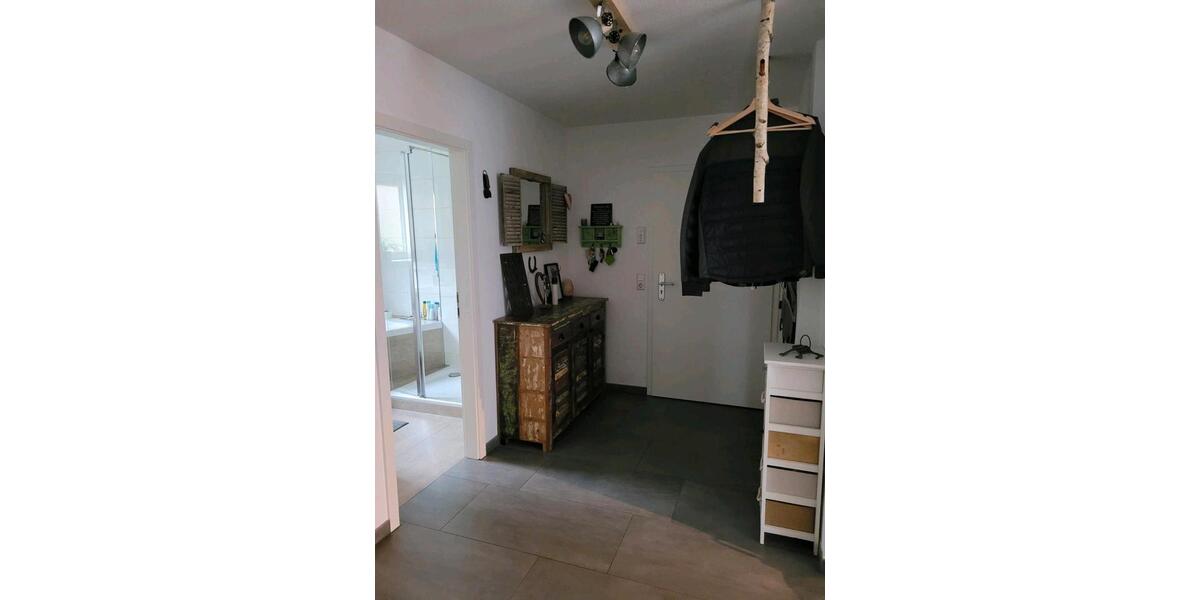 Schöne 3,5 Zimmer Wohnung mit Garten in Freiberg a.N. 3 zimmer