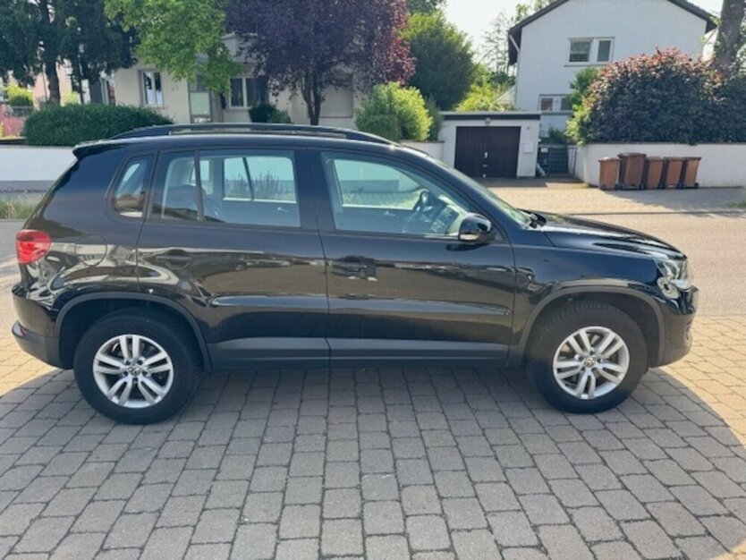 VW Tiguan 1.4 TSI Trend & Fun BMT 168.500 km 7.500 € Neckarsulm 74172