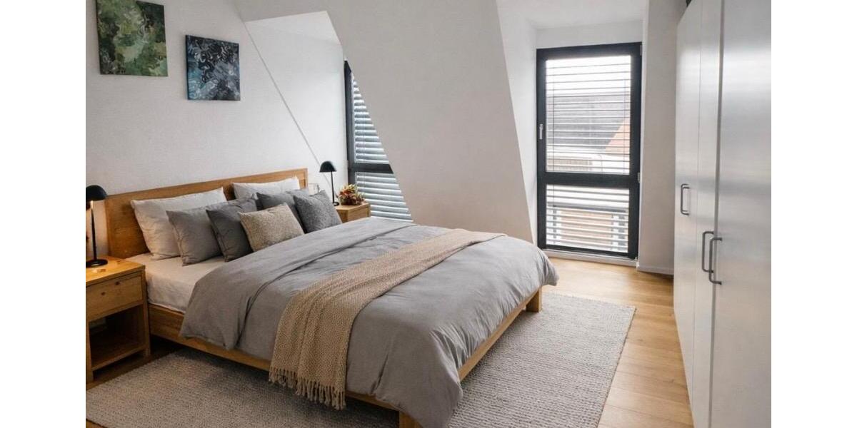 Dachgeschoßwohnung Langenbrettach - 4.5 Zimmer, 103 m&sup2;, 1.200&euro; | Angebot:25231546