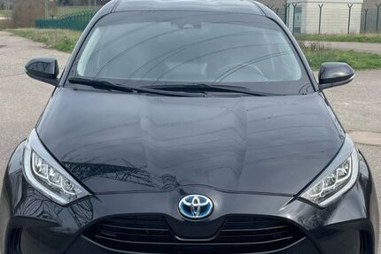 Toyota Yaris 67.000 km 16.999 &euro; Neckarwestheim 74382