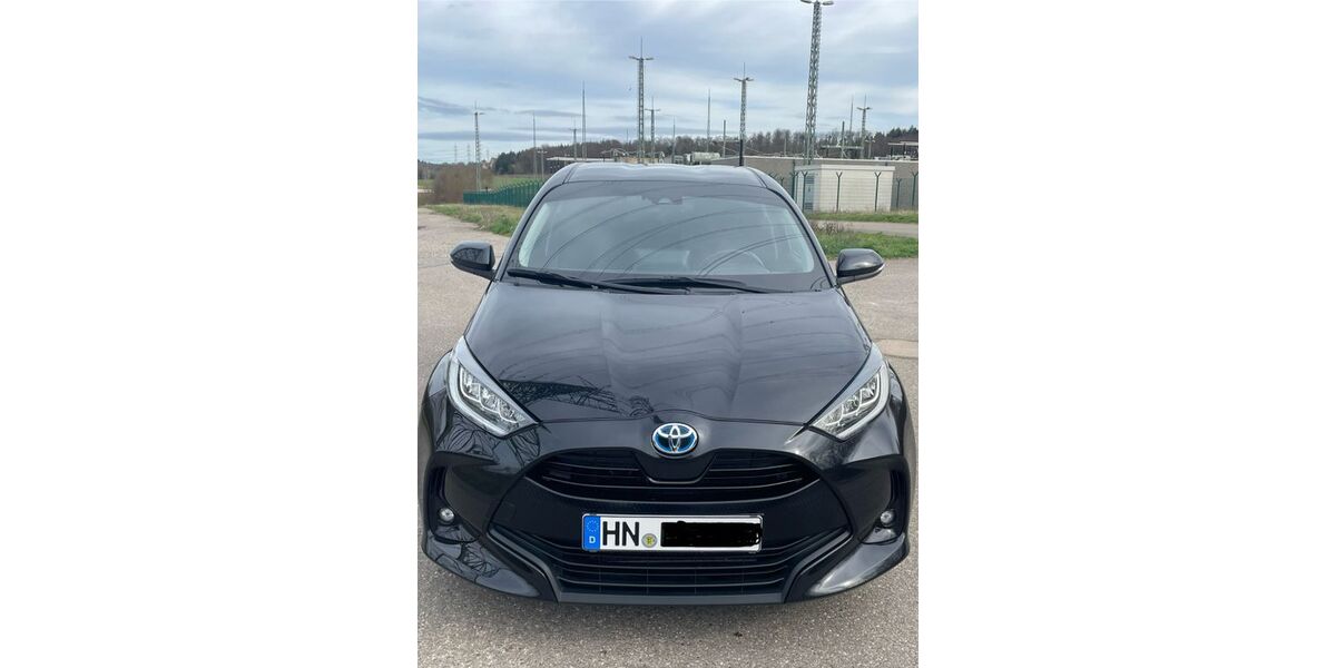 Toyota Yaris 67.000 km 16.999 &euro; Neckarwestheim 74382