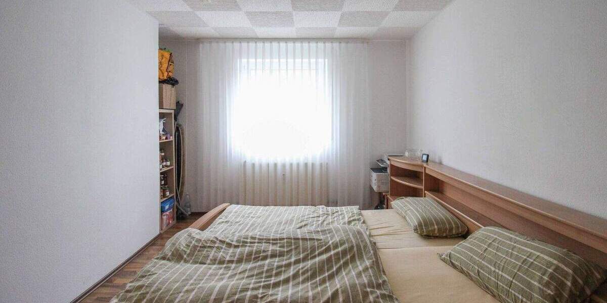 Etagenwohnung Ludwigsburg Neckarweihingen - 2 Zimmer, 51 m&sup2;, 165.000&euro; | Angebot:24857353