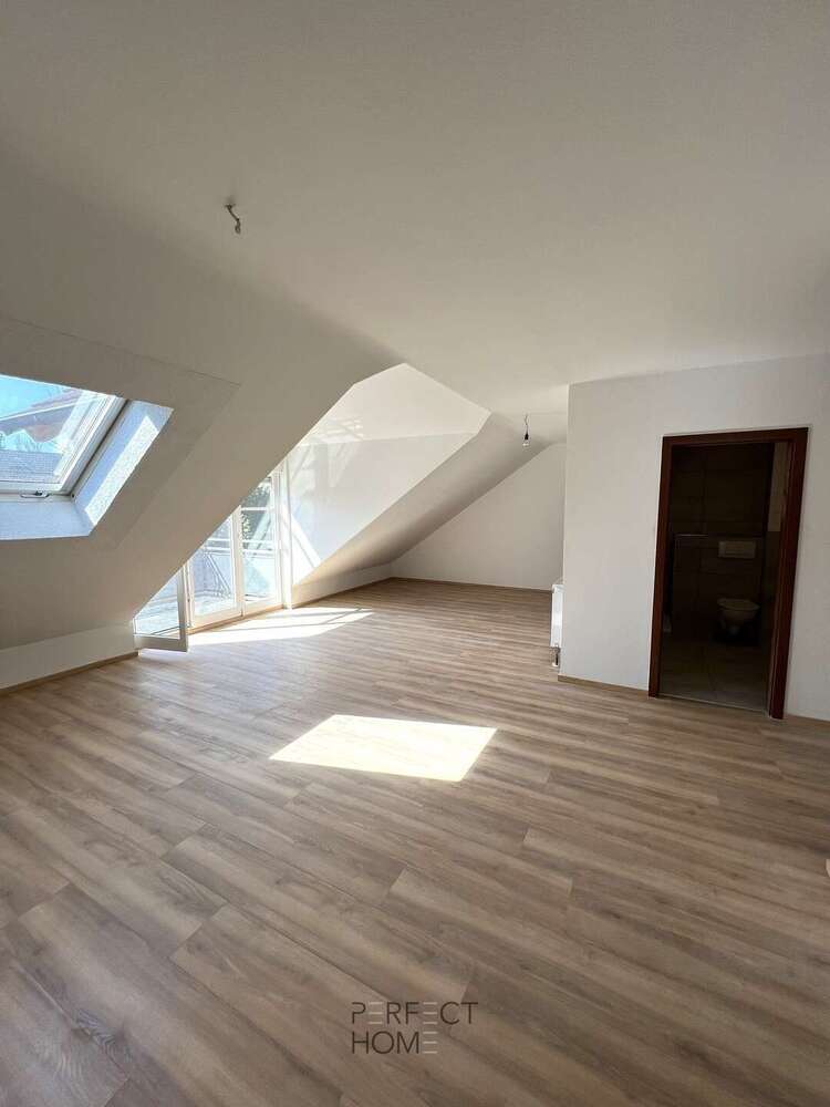 Wohnung zum Kaufen in Ellhofen 265.000 € 67.35 m²