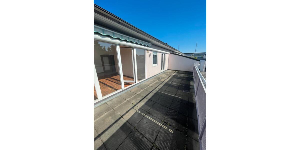 Dachgeschoßwohnung Ludwigsburg - 3 Zimmer, 70 m&sup2;, 369.000&euro; | Angebot:26729617