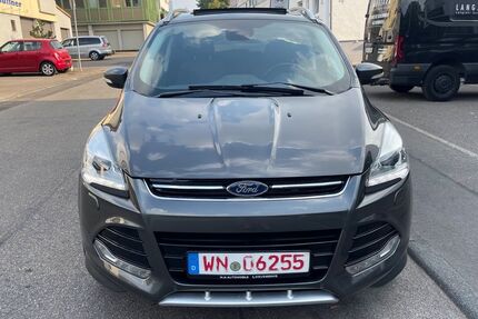 Ford Kuga 143.052 km 12.900 &euro; Marbach am Neckar 71672
