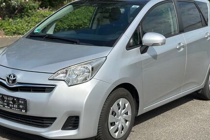 Toyota Verso-S 115.000 km 7.790 &euro; Möglingen 71696