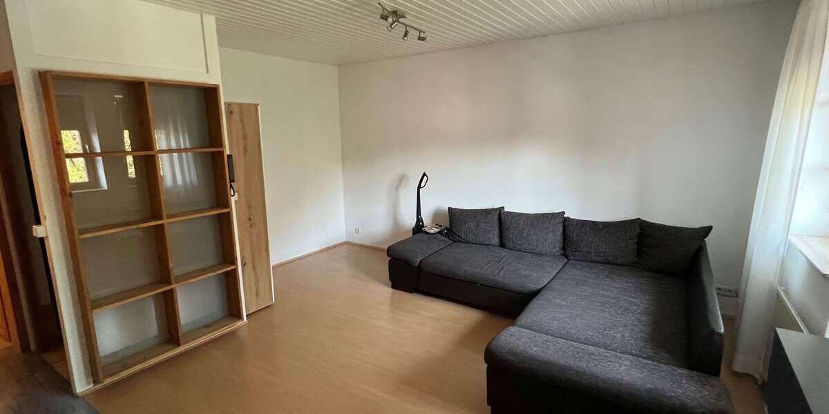 Etagenwohnung Brackenheim - 2 Zimmer, 38 m&sup2;, 420&euro; | Angebot:26993362