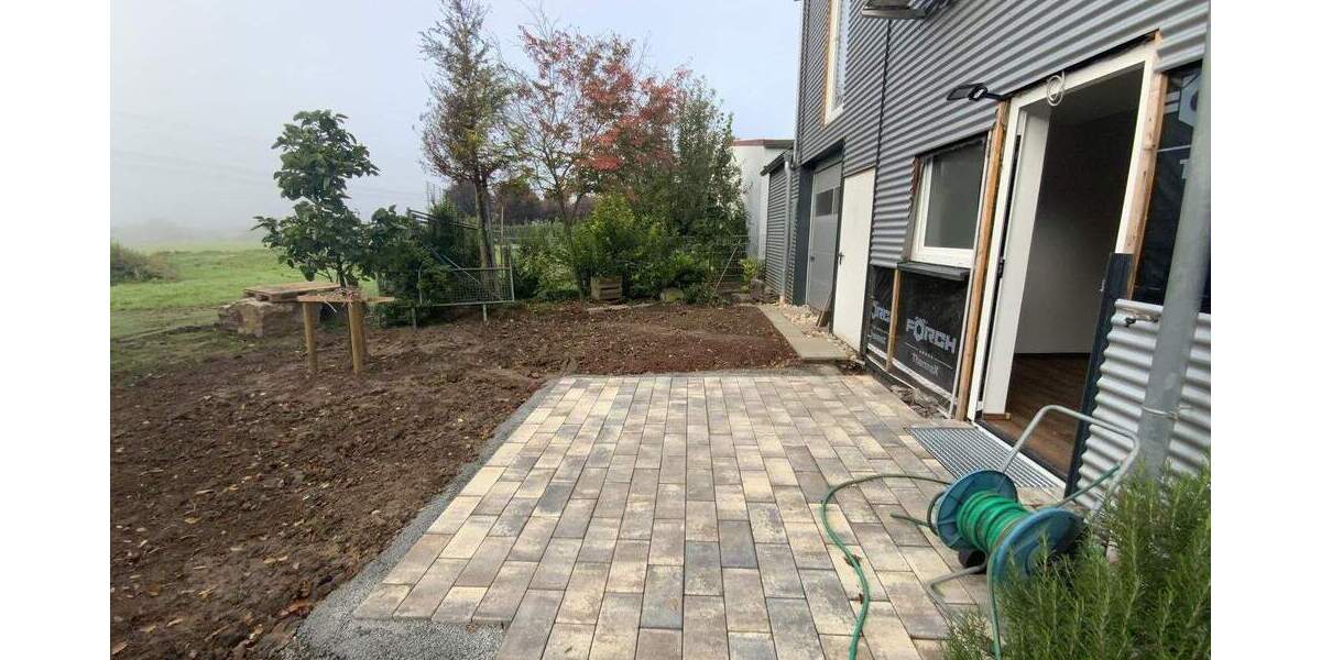 Vielseitig nutzbare Büro- Praxisräume in guter Lage zimmer