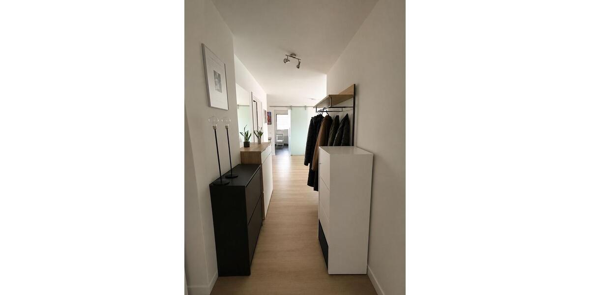 Dachgeschoßwohnung Öhringen - 3 Zimmer, 77 m&sup2;, 269.000&euro; | Angebot:26926476