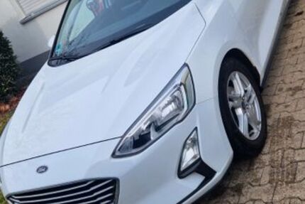 Ford Focus 136.000 km 11.200 &euro; Steinheim an der Murr 71711