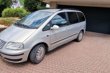 VW Sharan 230.580 km 1.590 &euro; Mundelsheim 74395
