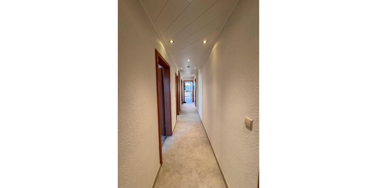 Maisonetten - Wohnung mit Balkon und Stellplatz 4 zimmer