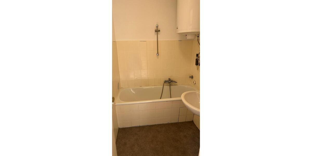 Erdgeschoßwohnung Markgröningen - 3 Zimmer, 78 m&sup2;, 1.050&euro; | Angebot:25547140